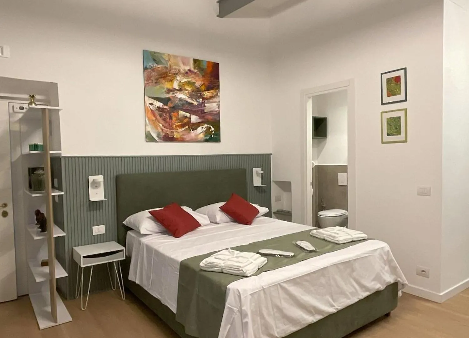 Sansepolcro33 Apartment Naples